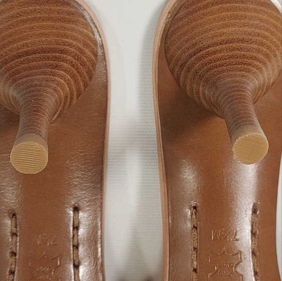 NWT Michael Kors Leandro Rose Gold and Tan Leather High Heel Shoes, 7.5 - Picture 10 of 12